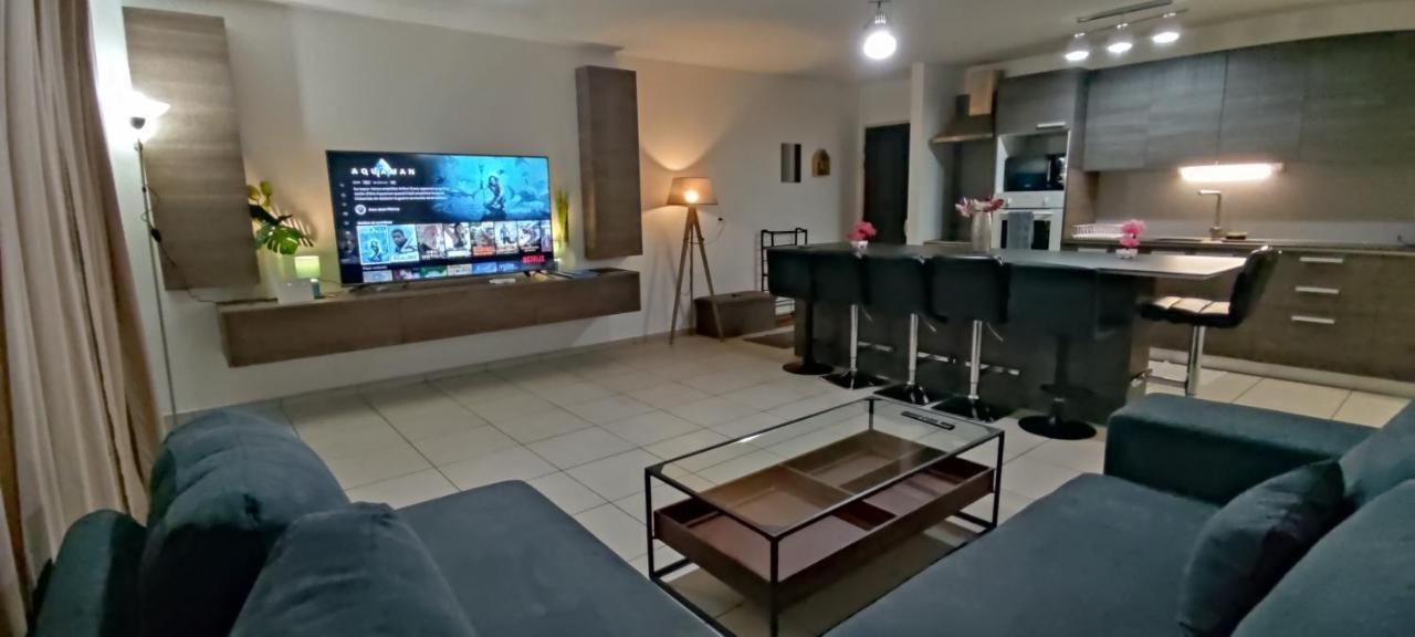 Elegant F3 A La Villa Stencer, Papeete, Calme Climatise Et Spacieux بابيت المظهر الخارجي الصورة