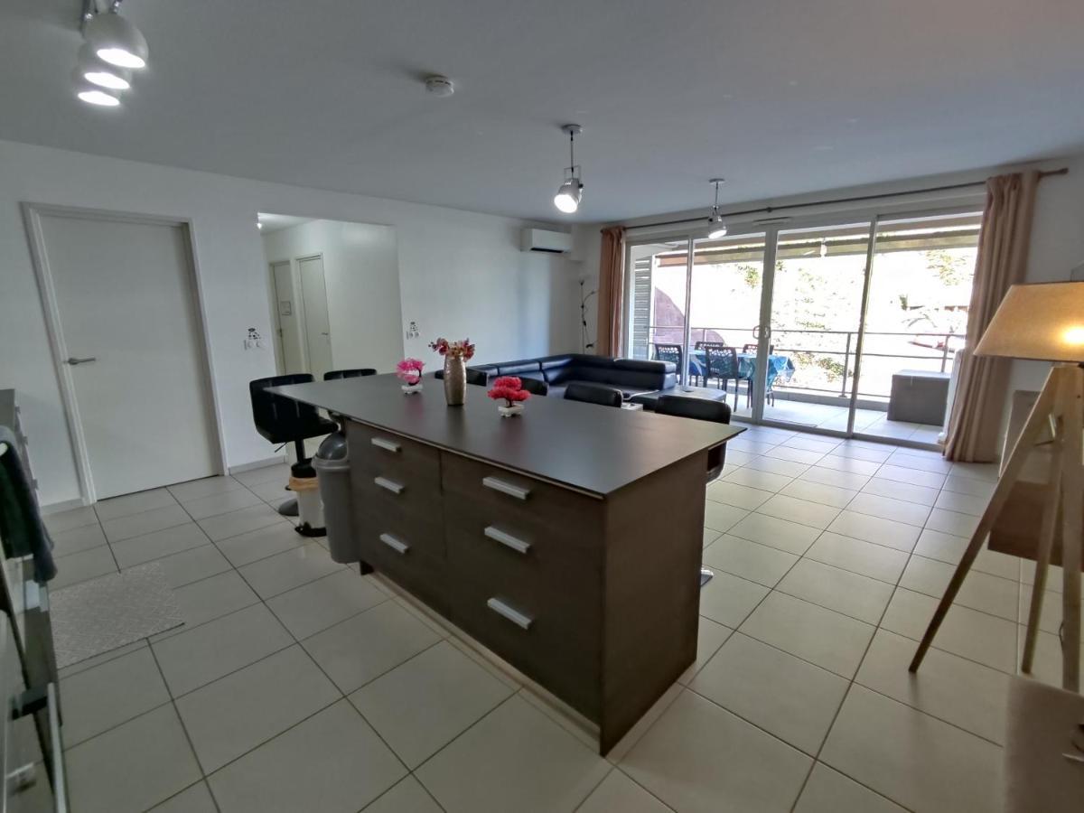 Elegant F3 A La Villa Stencer, Papeete, Calme Climatise Et Spacieux بابيت المظهر الخارجي الصورة