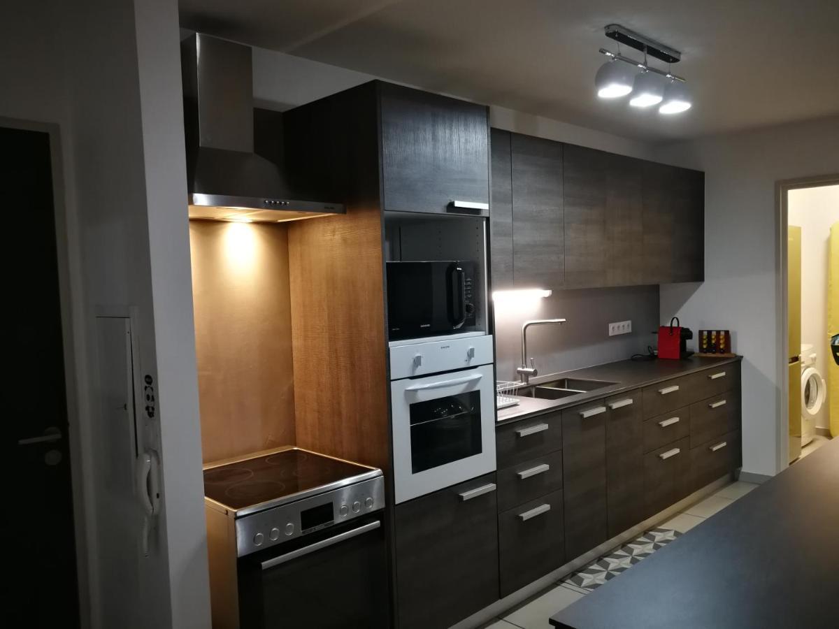 Elegant F3 A La Villa Stencer, Papeete, Calme Climatise Et Spacieux بابيت المظهر الخارجي الصورة